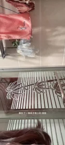 网调 聊骚 妹妹说要洗澡双手不空就开了视频